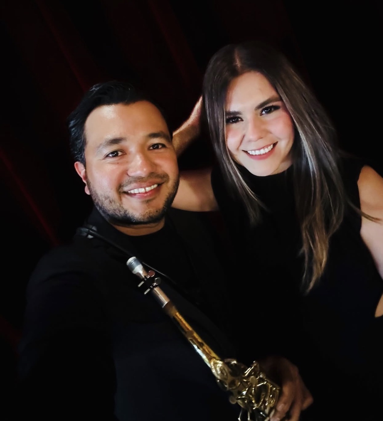 Estevan Martínez · Brenda Rincón